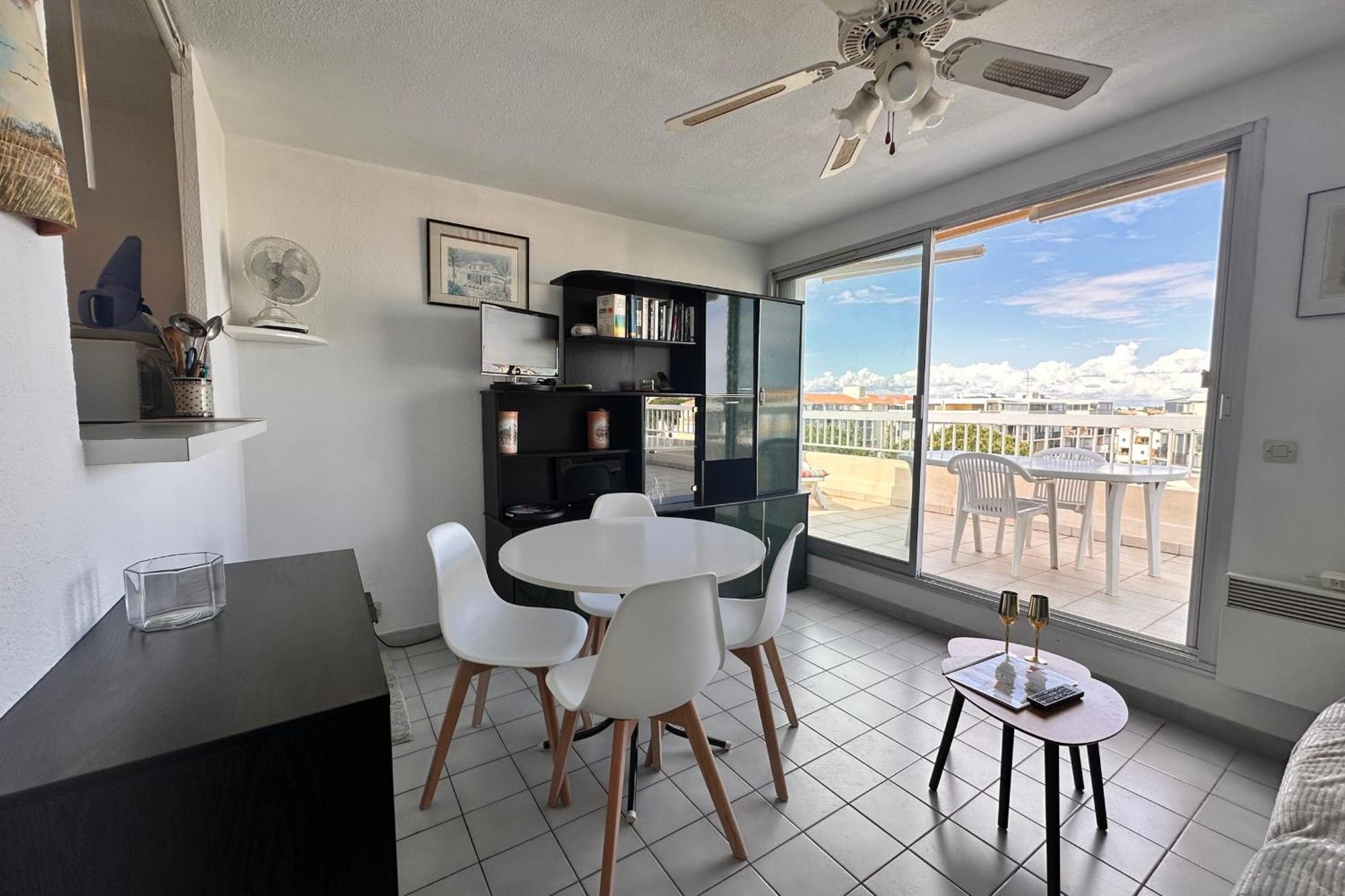 Le Mathilde - Appart 1 Chambre Vue Degagee Proche De La Plage Avec Parking Le Grau-du-Roi Exterior foto